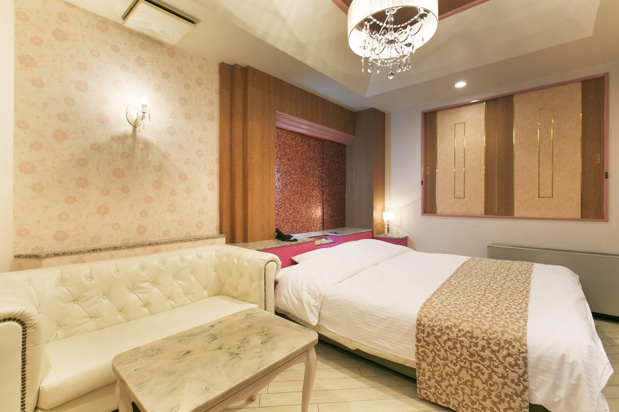 Hotel Atlantis Toyonaka (Adults Only) Экстерьер фото